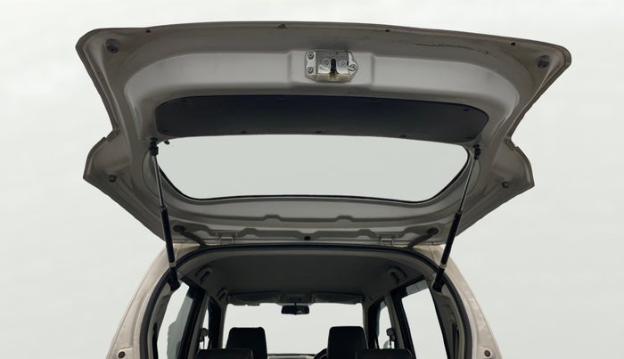 2017 Maruti Wagon R 1.0 VXI, Petrol, Manual, 49,296 km, Boot Door Open