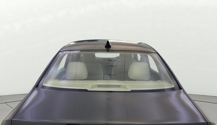 2018 Skoda Rapid AMBITION 1.6 MPI MT, Petrol, Manual, 28,306 km, Rear Windshield