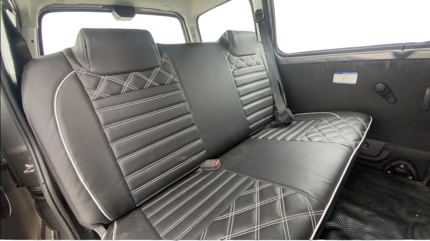 2022 Maruti Eeco 5 STR AC, Petrol, Manual, 28,263 km, Right Side Rear Door Cabin