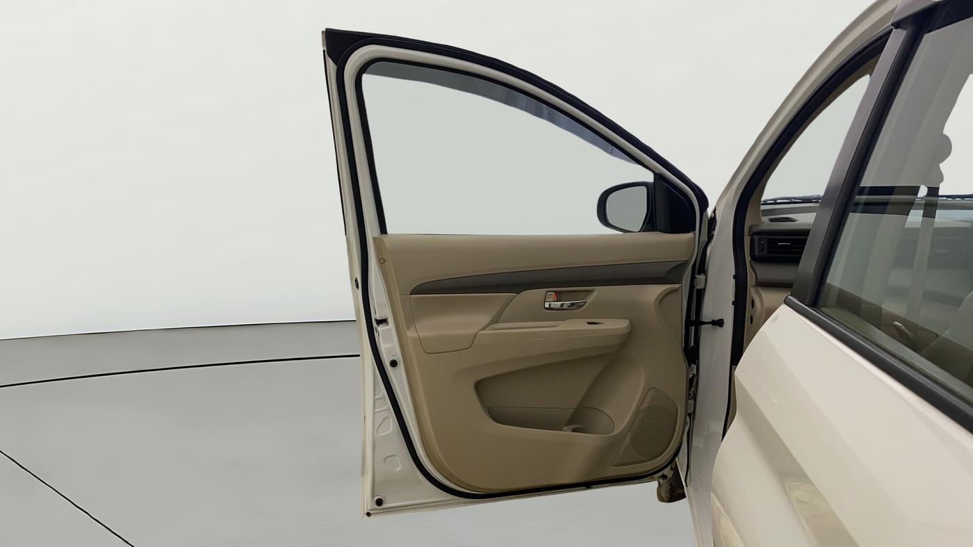 2023 Maruti Ertiga VXi (O), Petrol, Manual, 16,921 km, LHS Front Door