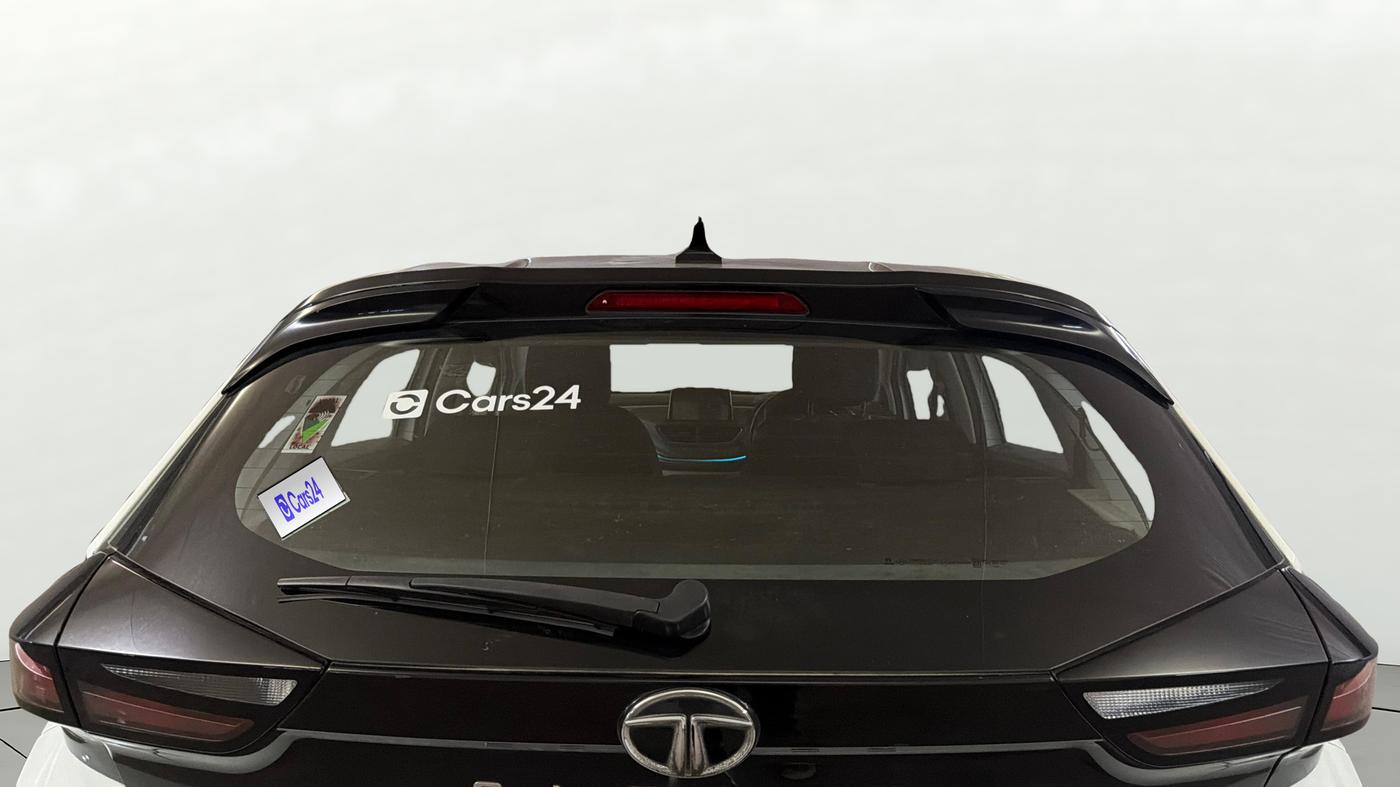 2023 Tata ALTROZ XZ PLUS SUNROOF CNG, CNG, Manual, 38,826 km, Rear Windshield