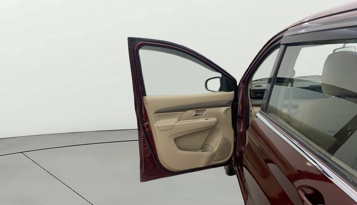 2018 Maruti Ertiga VXI SHVS, CNG, Manual, 94,349 km, LHS Front Door