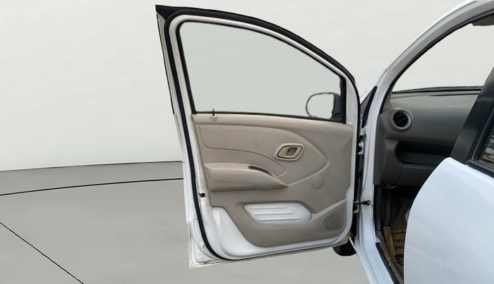 2016 Datsun Redi Go T (O), Petrol, Manual, 29,508 km, LHS Front Door