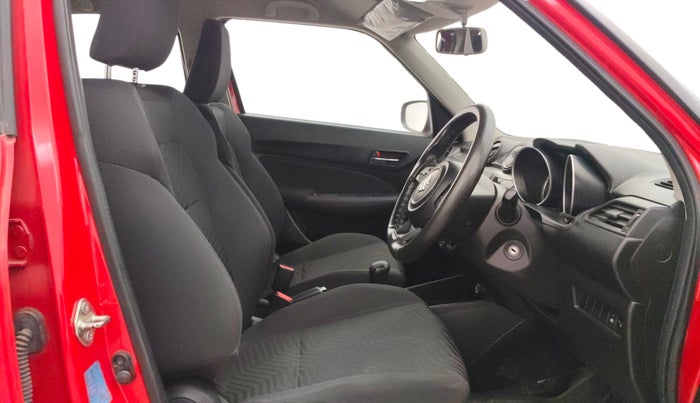 2020 Maruti Swift VXI AMT, Petrol, Automatic, 31,449 km, Right Side Front Door Cabin