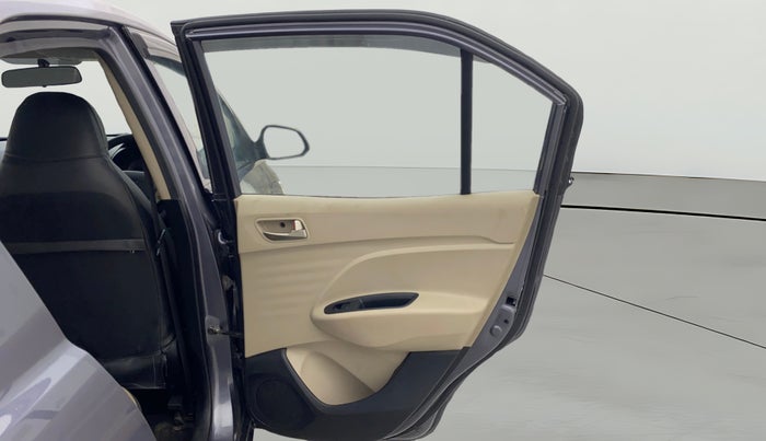 2018 Hyundai NEW SANTRO SPORTZ MT, Petrol, Manual, 30,607 km, RHS Rear Door