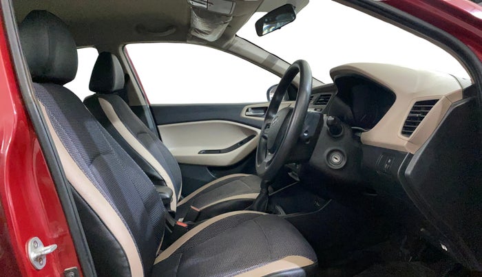 2016 Hyundai Elite i20 MAGNA 1.2, Petrol, Manual, 36,559 km, Right Side Front Door Cabin