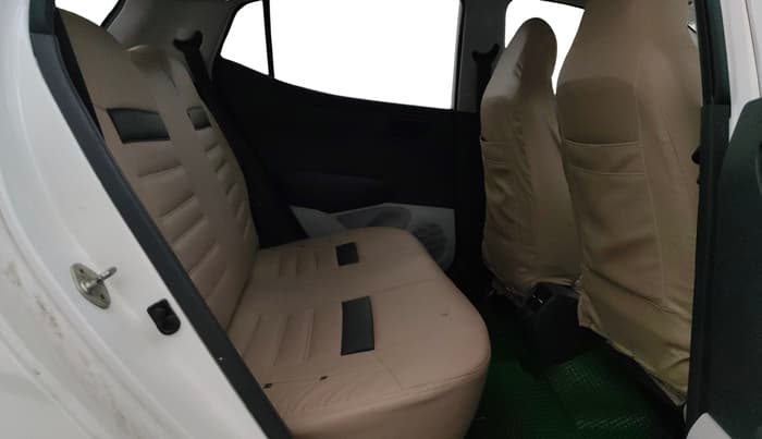 2020 Hyundai GRAND I10 NIOS MAGNA 1.2 KAPPA VTVT, Petrol, Manual, 33,799 km, Right Side Rear Door Cabin