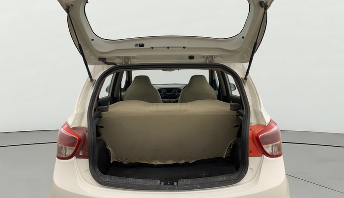 2015 Hyundai Grand i10 SPORTZ 1.2 KAPPA VTVT, Petrol, Manual, 61,047 km, Boot Open Zoomed View