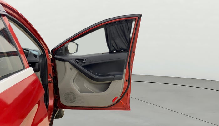 2018 Tata NEXON XE PETROL, Petrol, Manual, 46,219 km, RHS Front Door