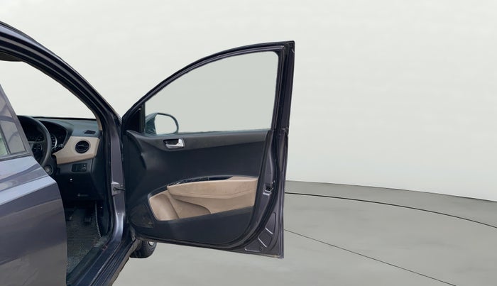 2017 Hyundai Grand i10 SPORTZ (O) 1.2 U2 CRDI, Diesel, Manual, 83,797 km, RHS Front Door