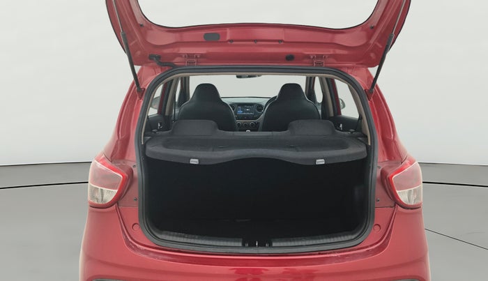 2017 Hyundai Grand i10 SPORTZ (O) 1.2 KAPPA VTVT, Petrol, Manual, 38,539 km, Boot Open Zoomed View