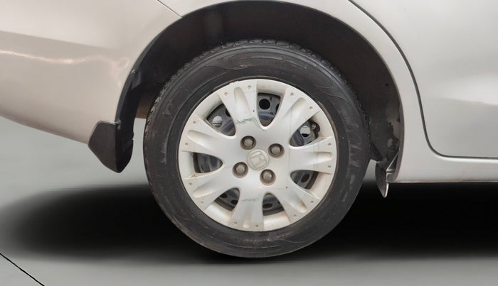 2013 Honda Amaze 1.2L I-VTEC S, Petrol, Manual, 39,447 km, Right Rear Wheel