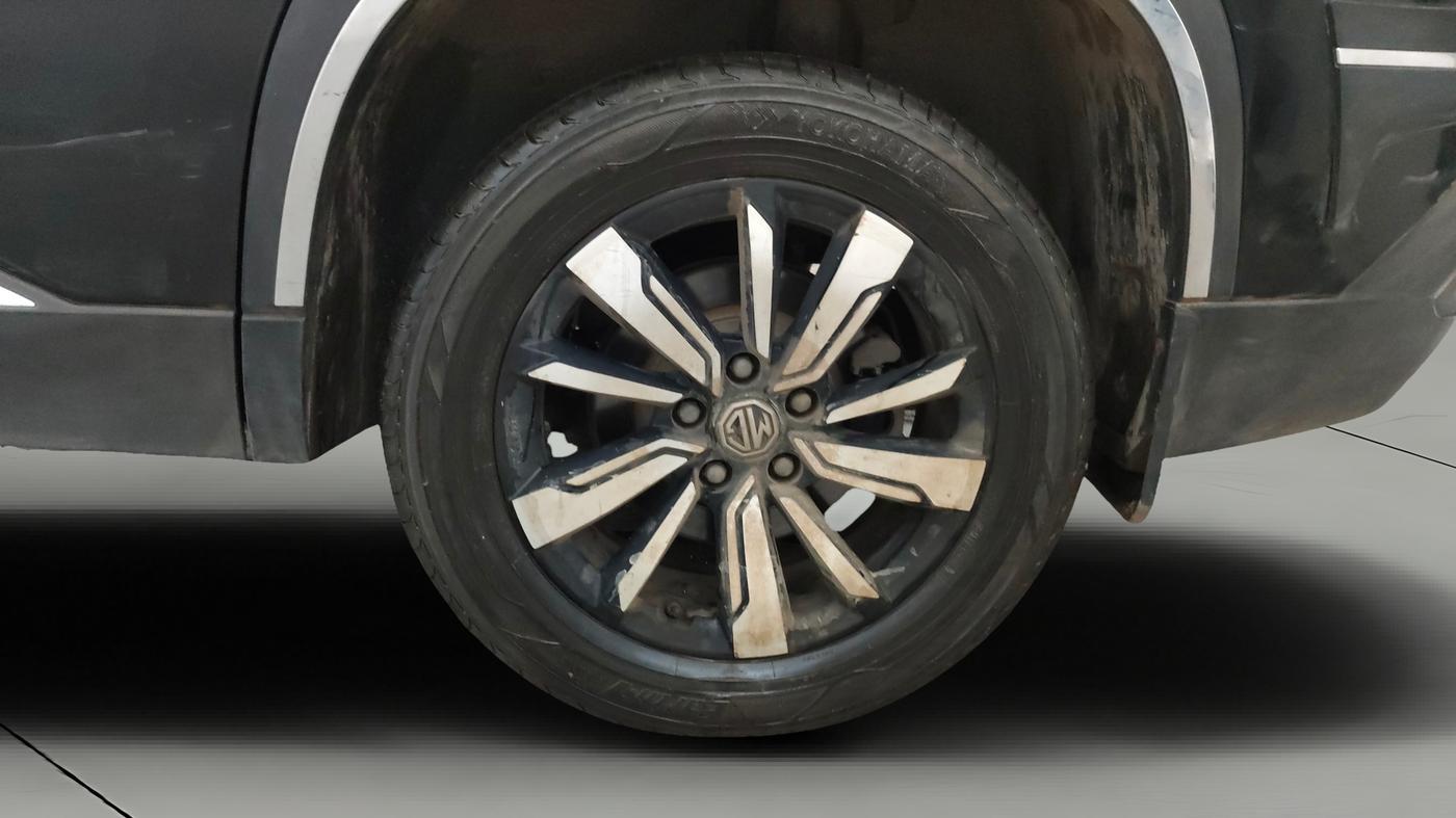 2019 MG HECTOR SHARP 2.0 DIESEL, Diesel, Manual, 88,429 km, Left Rear Wheel