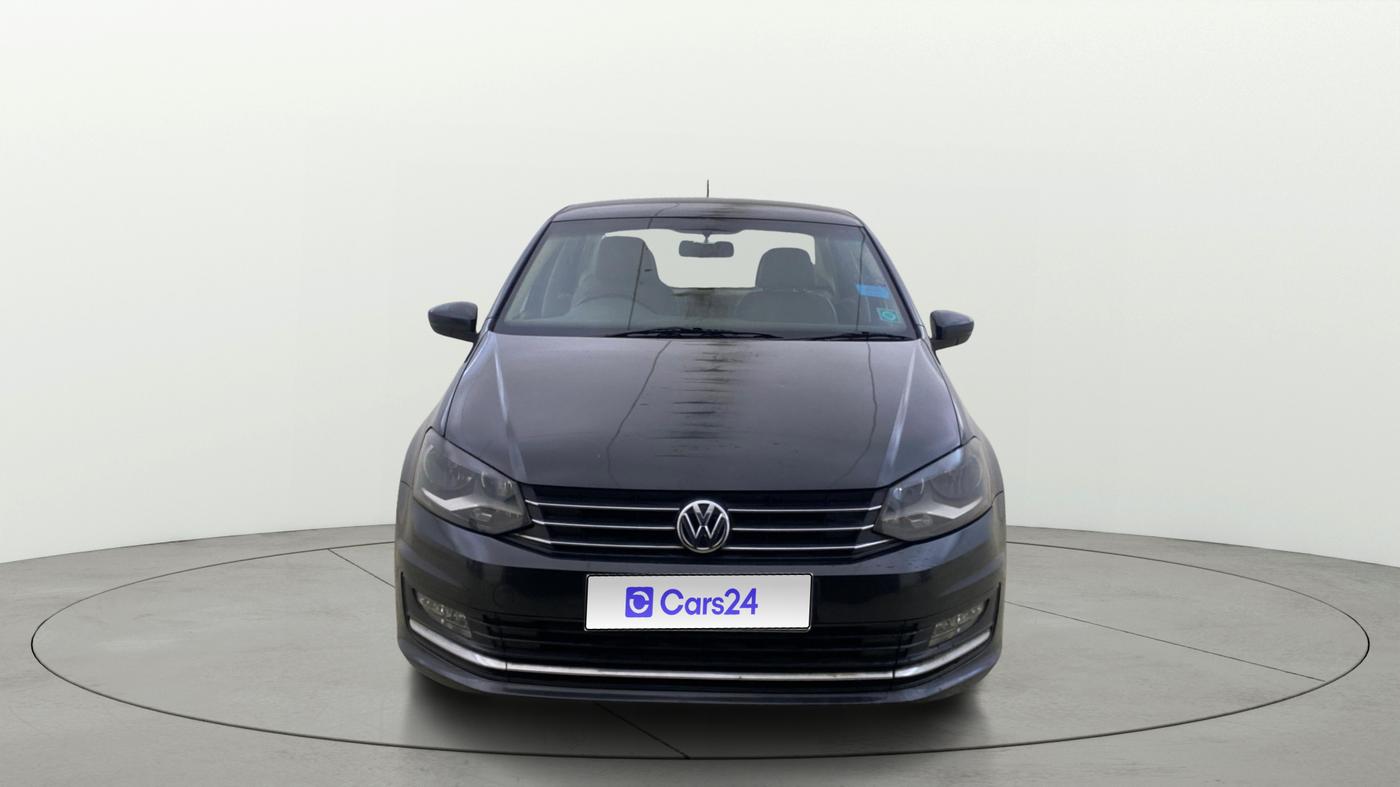 2015 Volkswagen Vento HIGHLINE 1.6 MPI, Petrol, Manual, 78,662 km, Front