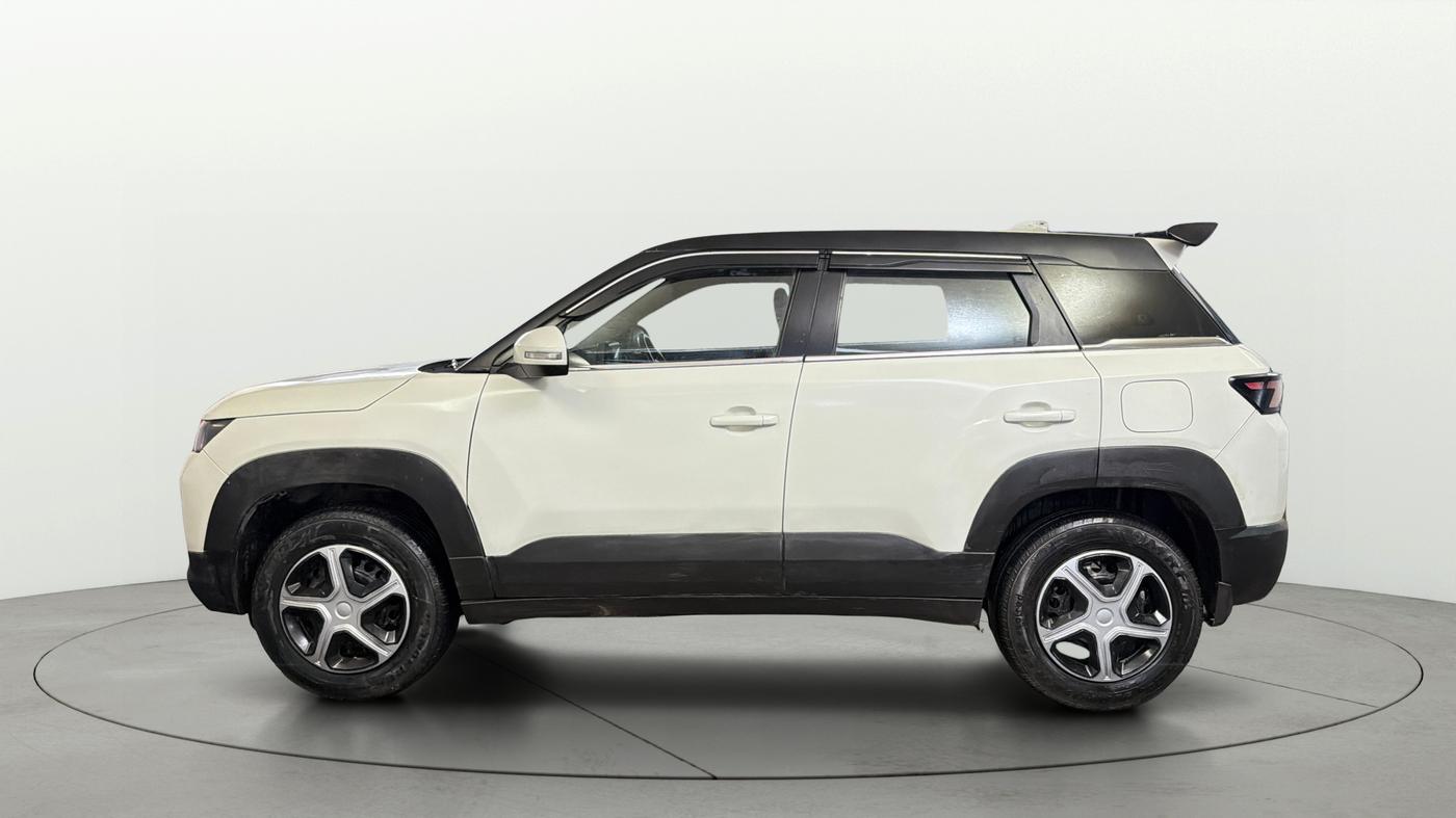 2023 Maruti BREZZA LXI SMART HYBRID, Petrol, Manual, 41,844 km, Left Side