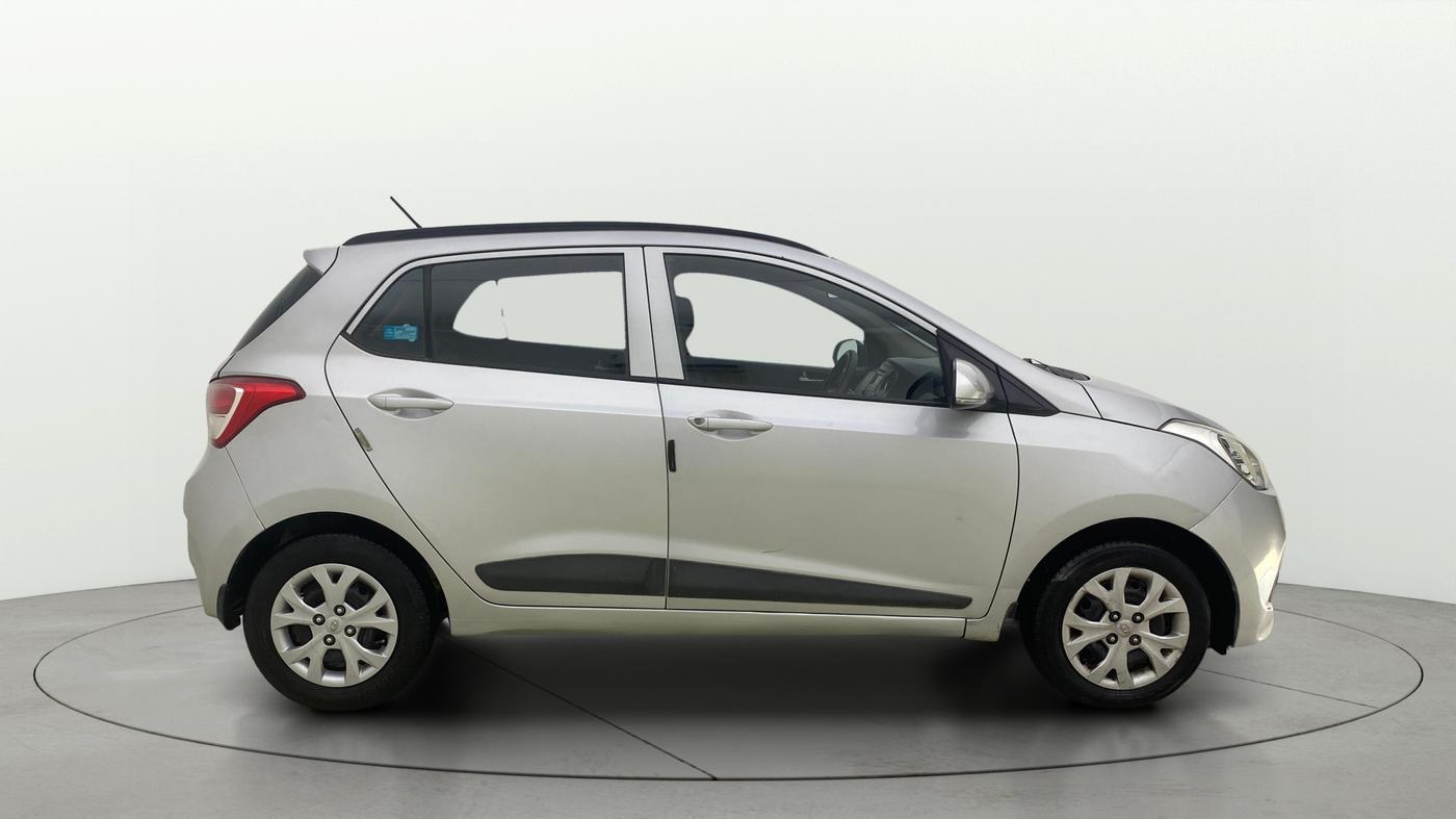 2015 Hyundai Grand i10 SPORTZ 1.1 CRDI, Diesel, Manual, 97,024 km, Right Side View