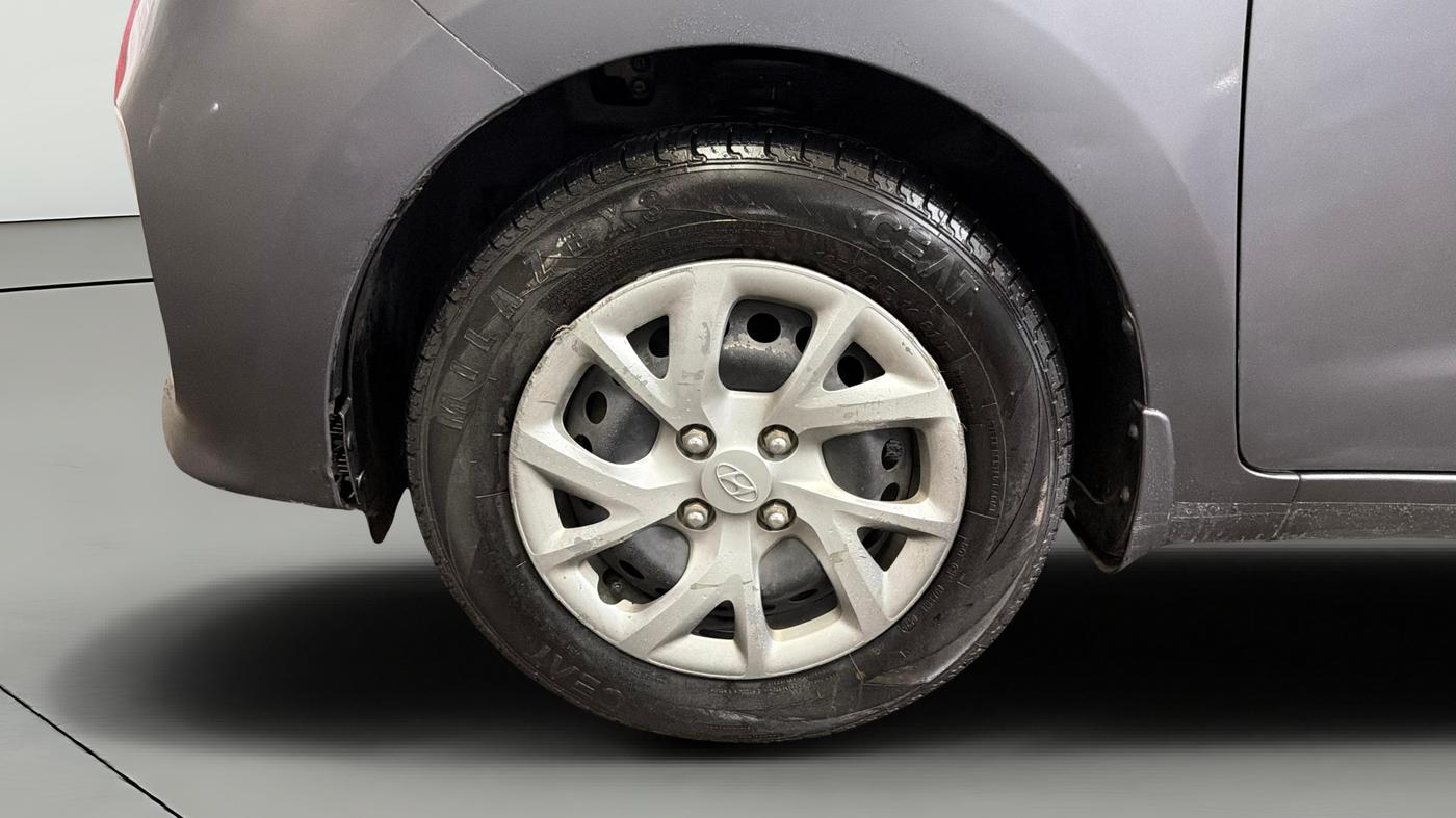 2018 Hyundai Grand i10 SPORTZ 1.2 KAPPA VTVT, Petrol, Manual, 93,659 km, Left Front Wheel