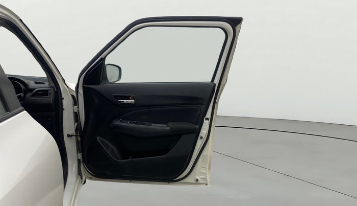 2018 Maruti Swift VXI, Petrol, Manual, 17,005 km, RHS Front Door