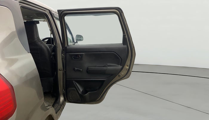 2022 Maruti New Wagon-R LXI CNG (O) 1.0, CNG, Manual, 68,657 km, RHS Rear Door