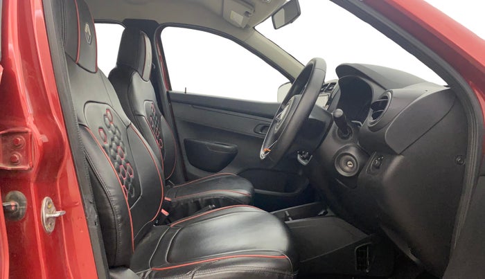 2022 Renault Kwid RXT 1.0 AMT, Petrol, Automatic, 44,209 km, Right Side Front Door Cabin