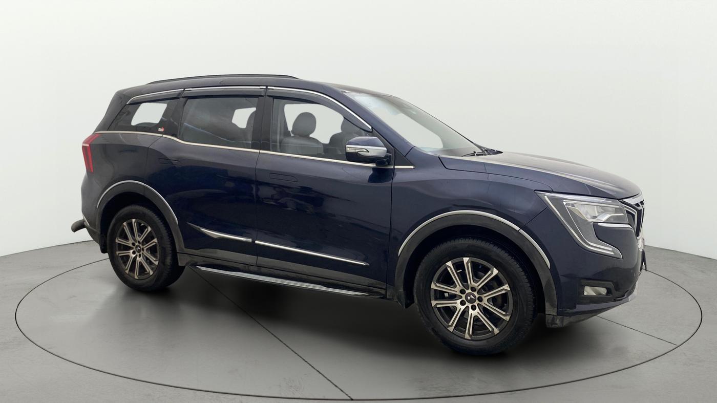 2023 Mahindra XUV700 AX 7 D AT 7 STR, Diesel, Automatic, 83,843 km, Right Front Diagonal