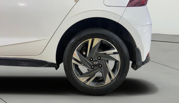 2021 Hyundai NEW I20 ASTA 1.0 TURBO DCT DUAL TONE, Petrol, Automatic, 45,985 km, Left Rear Wheel