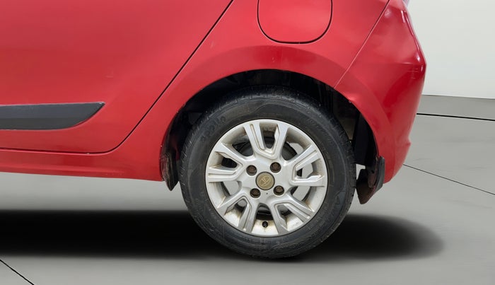 2018 Tata Tiago XZA PETROL, CNG, Automatic, 34,227 km, Left Rear Wheel