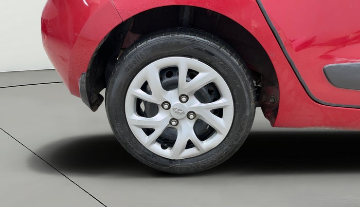 2019 Hyundai Grand i10 SPORTZ 1.2 KAPPA VTVT, Petrol, Manual, 27,834 km, Right Rear Wheel