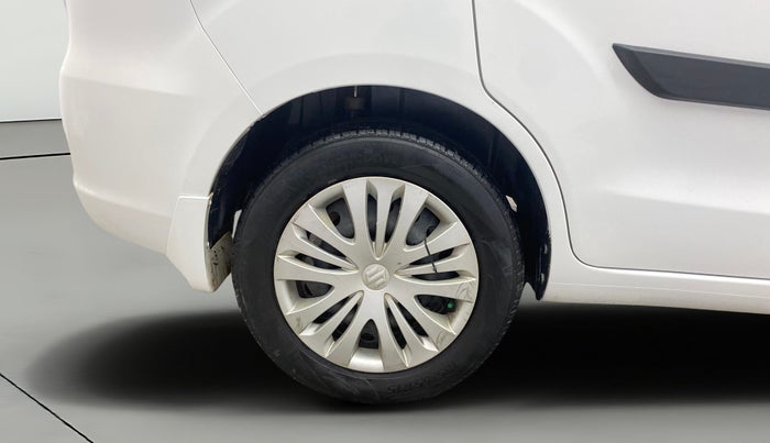 2015 Maruti Ertiga VXI, Petrol, Manual, 76,659 km, Right Rear Wheel