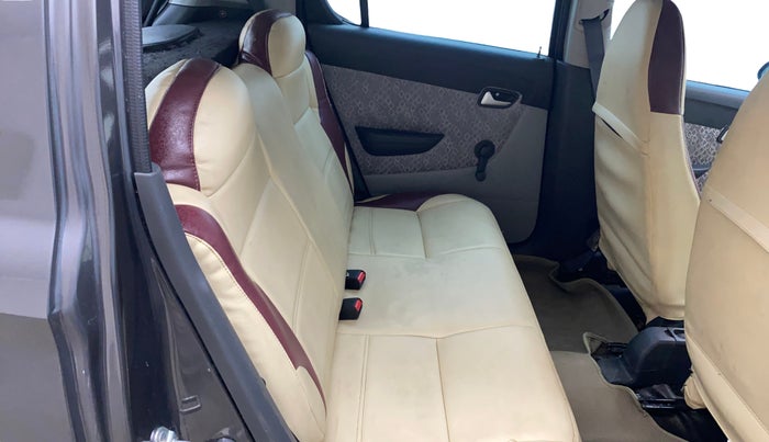 2017 Maruti Alto 800 LXI, Petrol, Manual, 64,621 km, Right Side Rear Door Cabin
