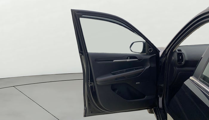 2022 KIA SONET GTX PLUS 1.5, Diesel, Manual, 70,318 km, LHS Front Door