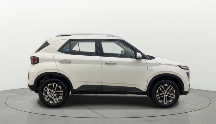 2023 Hyundai VENUE SX (O) 1.0 TURBO DCT, Petrol, Automatic, 10,401 km, Right Side View