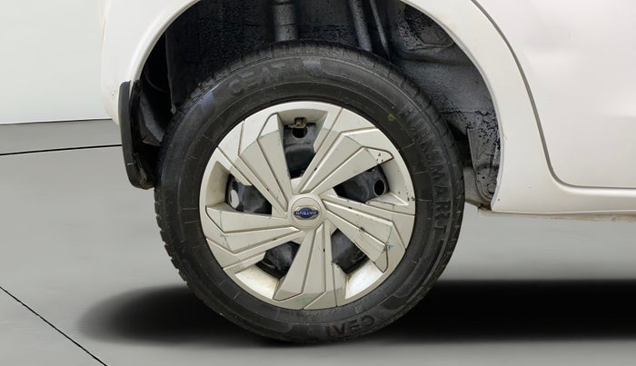 2020 Datsun Redi Go T, Petrol, Manual, 25,838 km, Right Rear Wheel