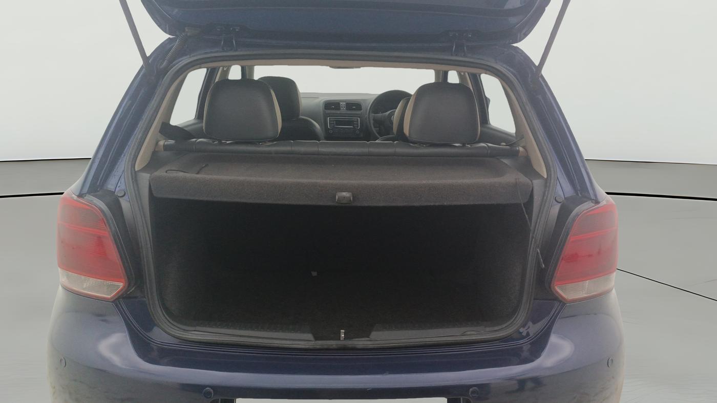 2014 Volkswagen Polo COMFORTLINE 1.2L, Petrol, Manual, 38,425 km, Boot Open Zoomed View