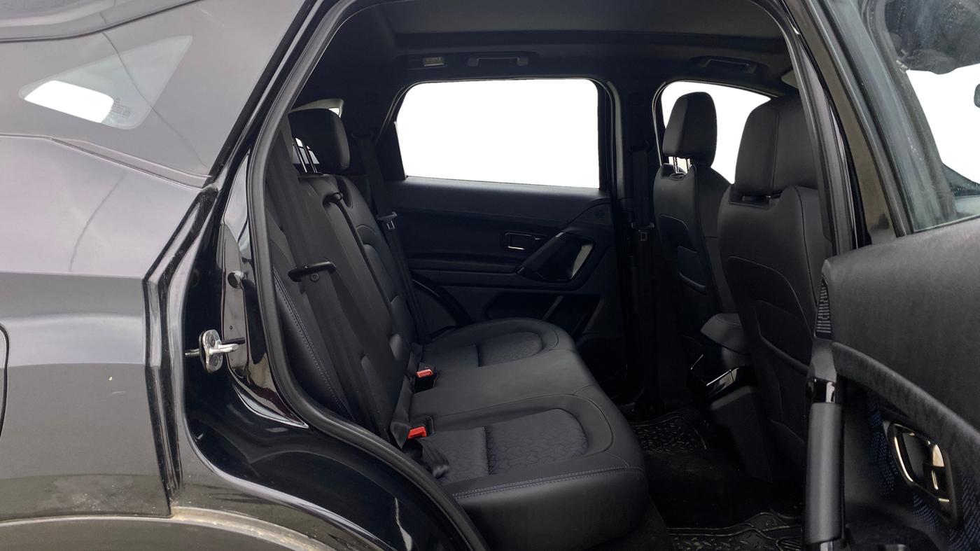 2022 Tata Harrier XZA PLUS 2.0L, Diesel, Automatic, 47,742 km, Right Side Rear Door Cabin