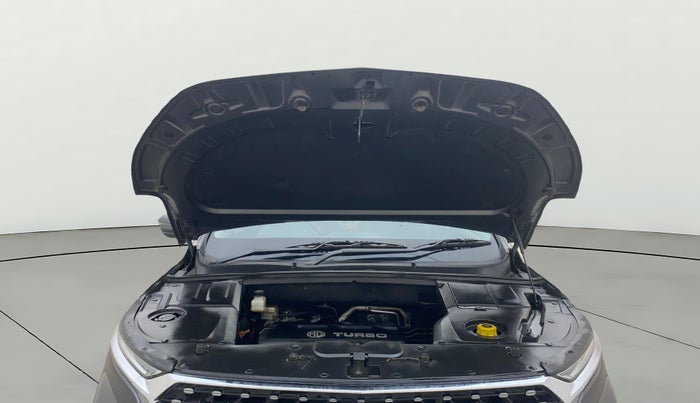 2022 MG HECTOR SHINE 1.5 PETROL TURBO MT, Petrol, Manual, 24,799 km, Open Bonet