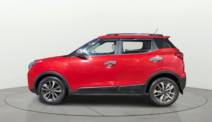 2021 Mahindra XUV300 W8 (O) 1.2 PETROL, Petrol, Manual, 39,740 km, Left Side
