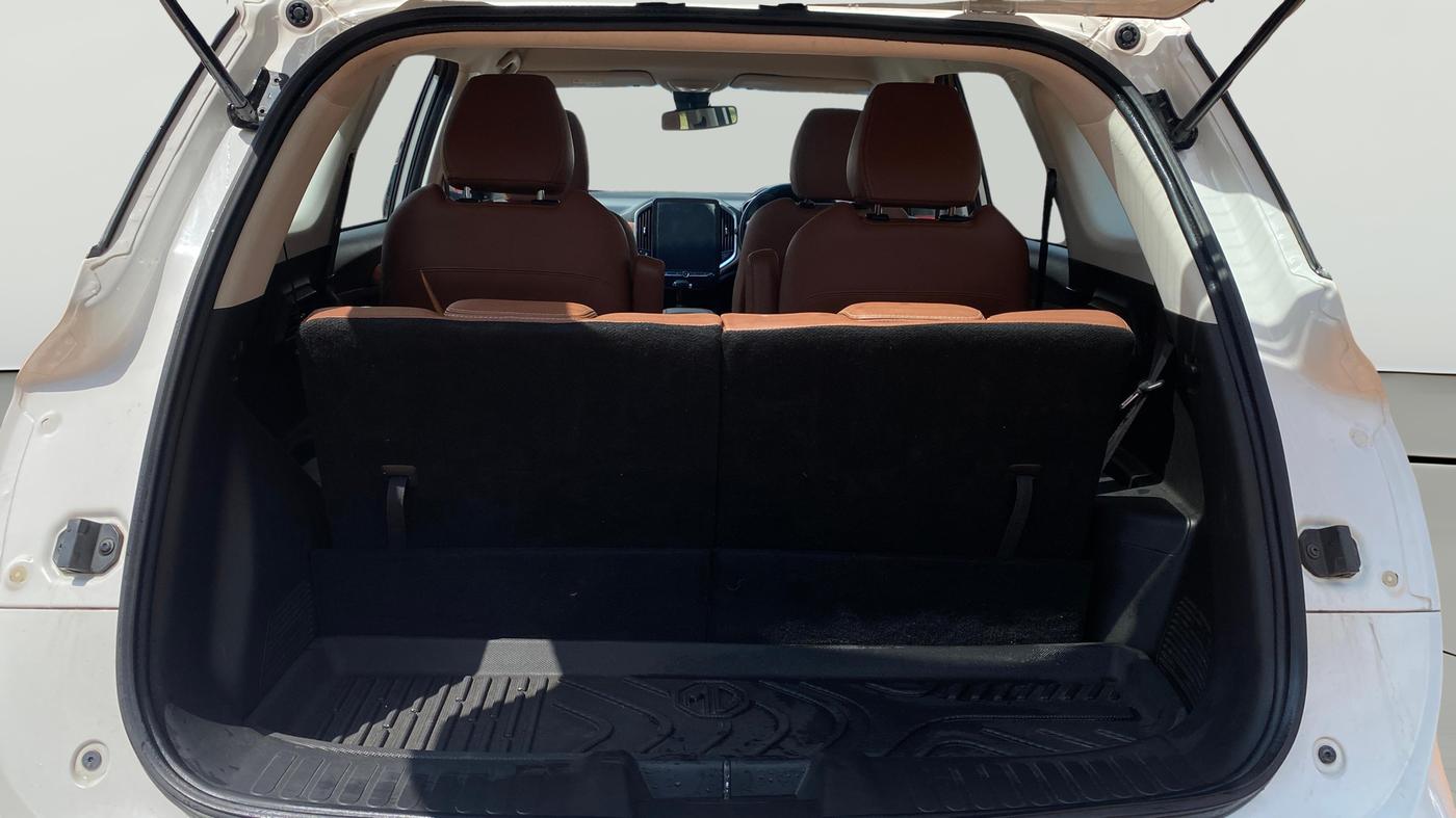 2021 MG HECTOR PLUS SMART 1.5 PETROL TURBO DCT 6-STR, Petrol, Automatic, 48,801 km, Boot Open Zoomed View