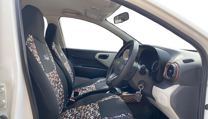 2021 Hyundai AURA S 1.2 CNG, CNG, Manual, 51,507 km, Right Side Front Door Cabin