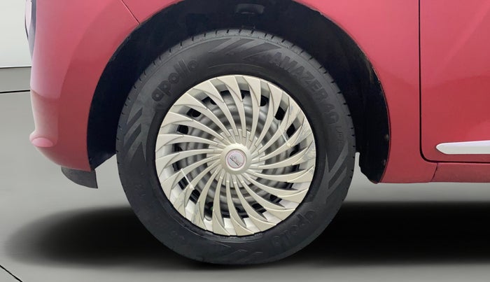 2019 Hyundai NEW SANTRO MAGNA, Petrol, Manual, 1,22,723 km, Left Front Wheel