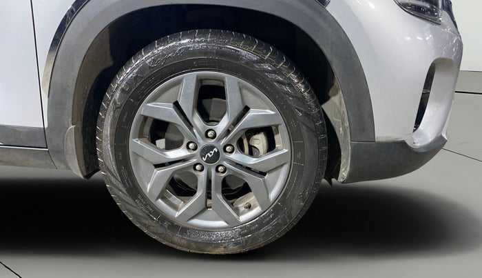 2023 KIA SELTOS HTX PETROL 1.5, Petrol, Manual, 19,512 km, Right Front Wheel