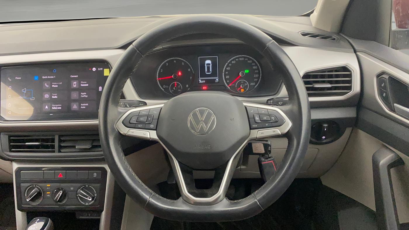 2022 Volkswagen TAIGUN HIGHLINE 1.0 TSI AT, Petrol, Automatic, 28,274 km, Steering Wheel Close Up