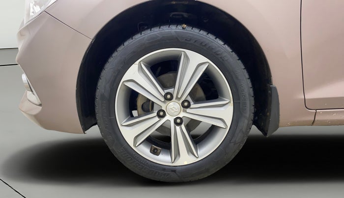 2019 Hyundai Verna 1.6 VTVT SX, Petrol, Manual, 78,537 km, Left Front Wheel