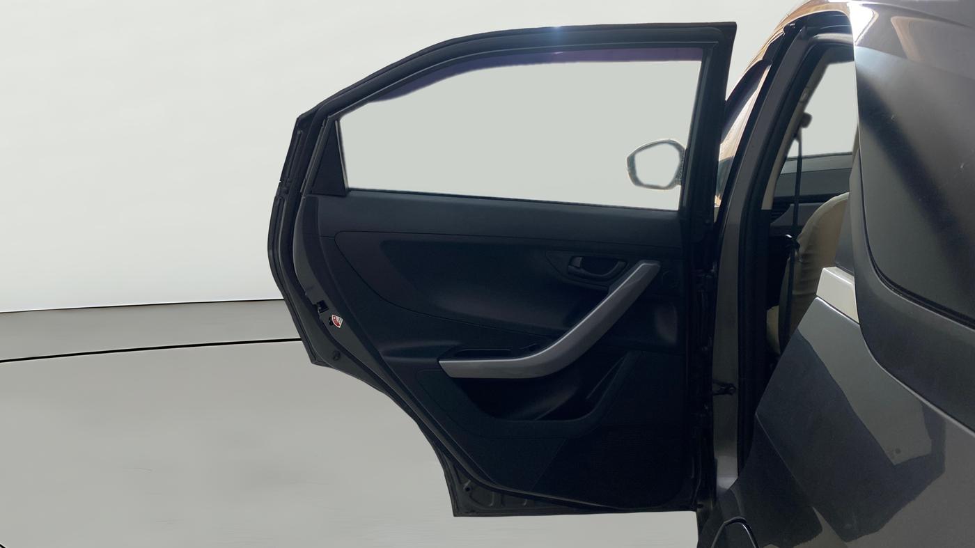 2021 Tata NEXON XMA SUNROOF PETROL, Petrol, Automatic, 50,450 km, LHS Rear Door