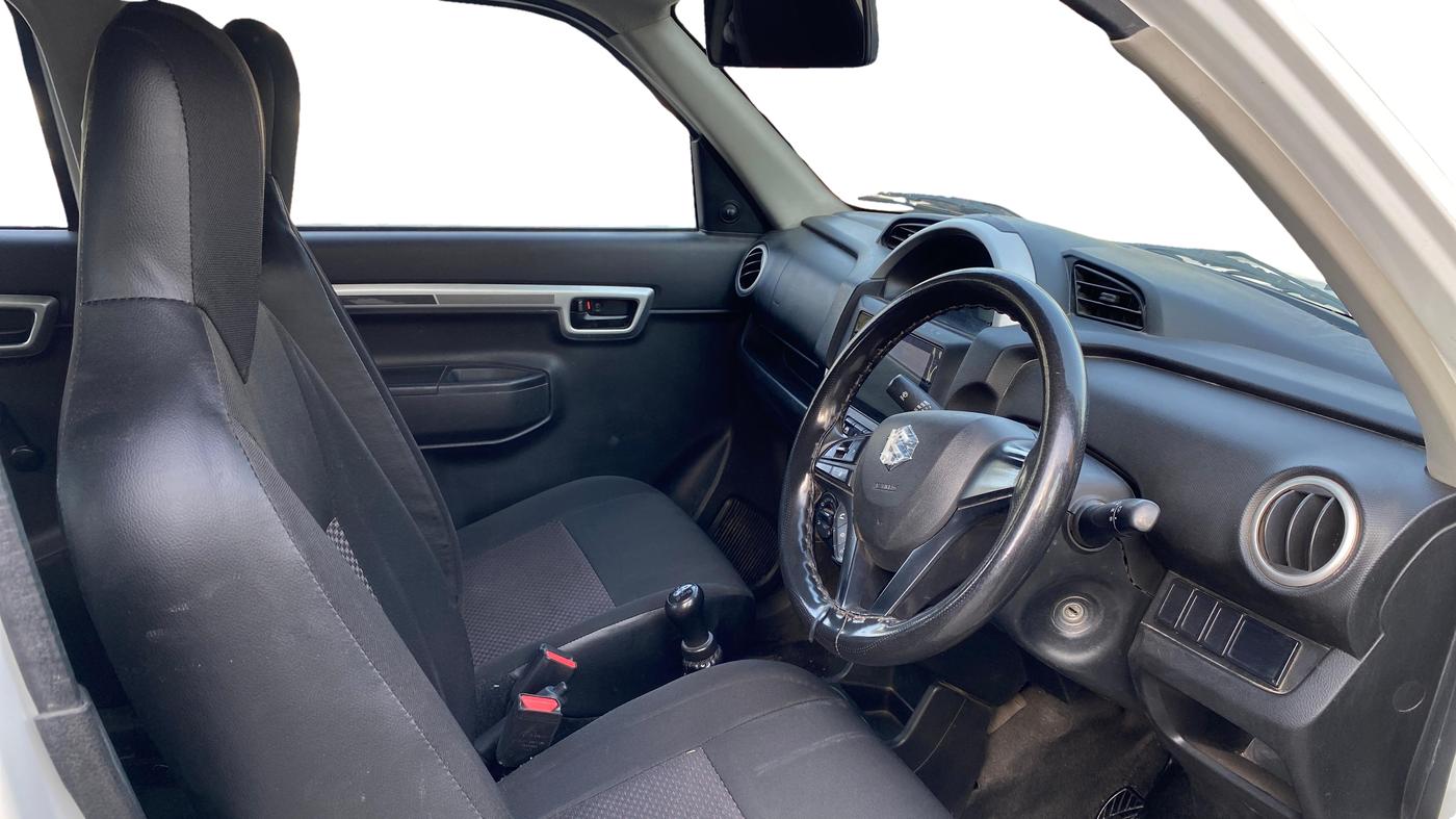 2020 Maruti S PRESSO VXI+, Petrol, Manual, 59,851 km, Right Side Front Door Cabin