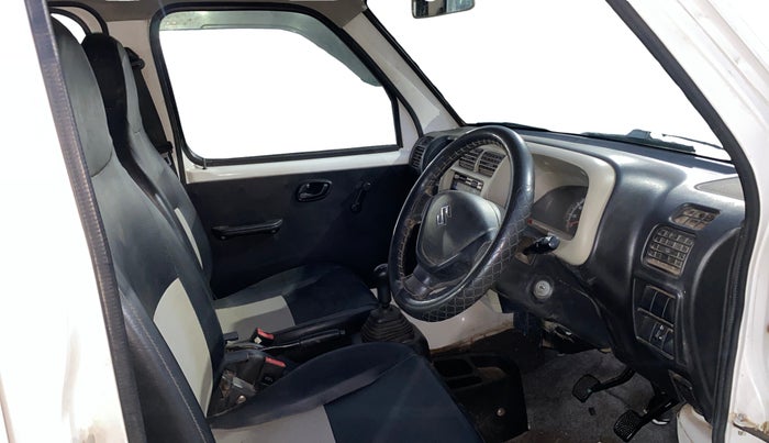 2019 Maruti Eeco 5 STR WITH A/C+HTR, Petrol, Manual, 26,591 km, Right Side Front Door Cabin