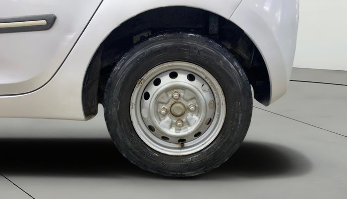2014 Hyundai Eon ERA +, Petrol, Manual, 67,272 km, Left Rear Wheel