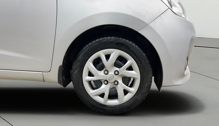 2017 Hyundai Grand i10 SPORTZ 1.2 KAPPA VTVT, Petrol, Manual, 36,339 km, Right Front Wheel