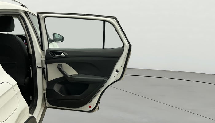 2024 Volkswagen TAIGUN GT PLUS 1.5 TSI DSG, Petrol, Automatic, 19,773 km, RHS Rear Door