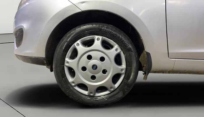 2018 Tata Zest PREMIO 75PS DIESEL, Diesel, Manual, 99,379 km, Left Front Wheel